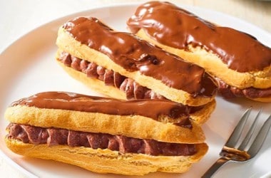 Chocolate Eclairs Chocolate Eclairs