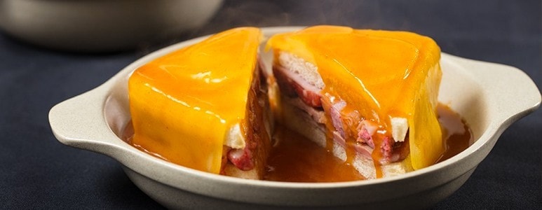 Popular Portuguese dishes Popular Portuguese dishes