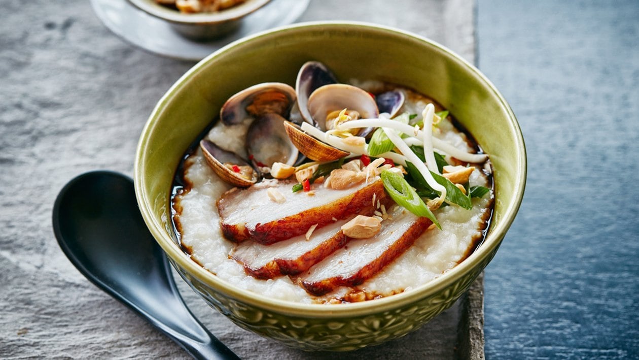 Congee with smoked pork belly and clams – Recipe