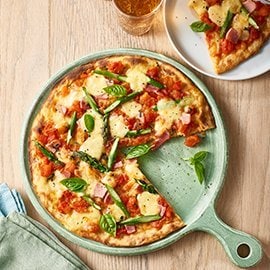 Potato & Cauliflower Pizza, Asparagus, Bocconcini & Bacon Potato & Cauliflower Pizza, Asparagus, Bocconcini & Bacon