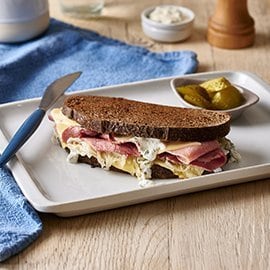 Corned Beef Reuben Sandwich Corned Beef Reuben Sandwich
