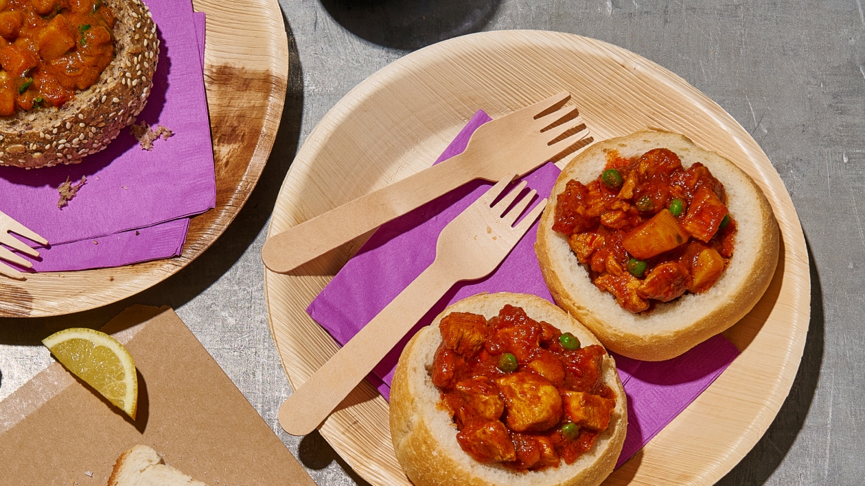 Chicken Vindaloo Bunny Chow – Recipe