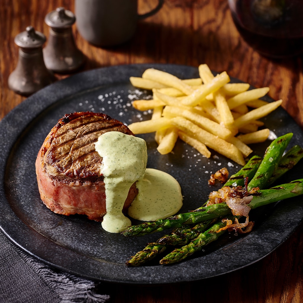 Filet Mignon with Pomme Frites and Herb Béarnaise Filet Mignon with Pomme Frites and Herb Béarnaise