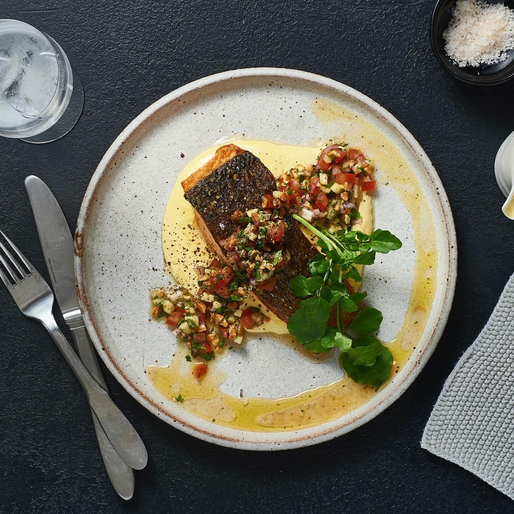 Hawaiian Salmon with Lime Hollandaise Hawaiian Salmon with Lime Hollandaise