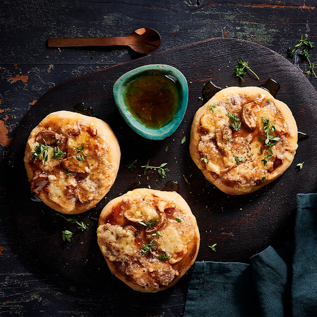 Fermented Garlic Honey Pizza Fermented Garlic Honey Pizza