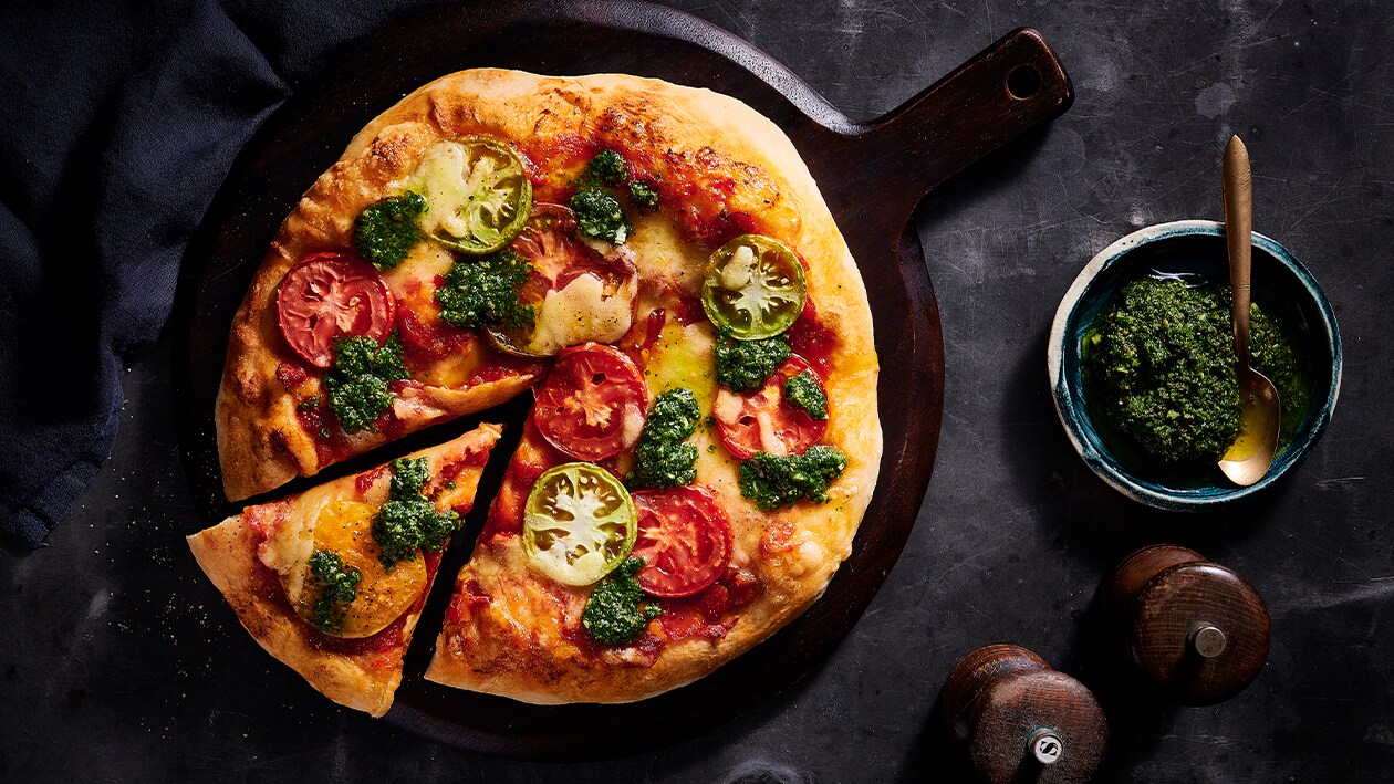 Heirloom Tomato and Salsa Verde Pizza – Recipe