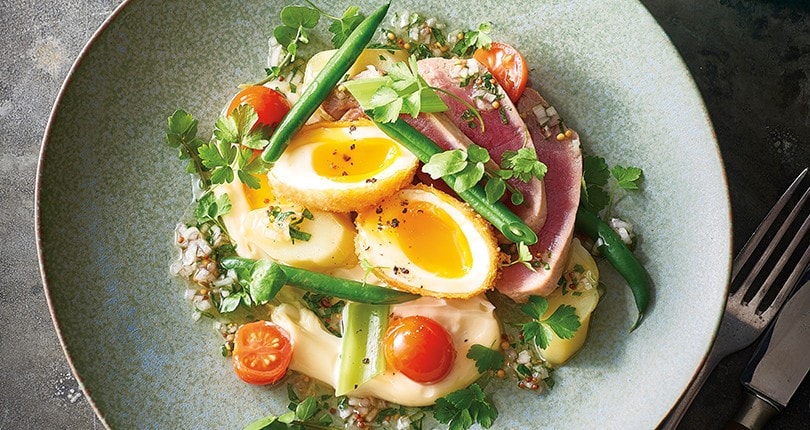 Seared Tuna with Pickled Tomatoes & Crumbed Egg Seared Tuna with Pickled Tomatoes & Crumbed Egg