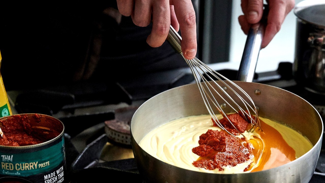 Chef using Hollandaise Sauce GF